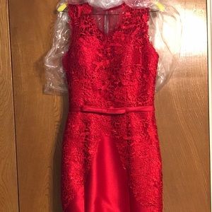 Formal evening dress/gown